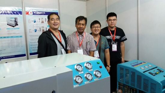 20161103120367836783